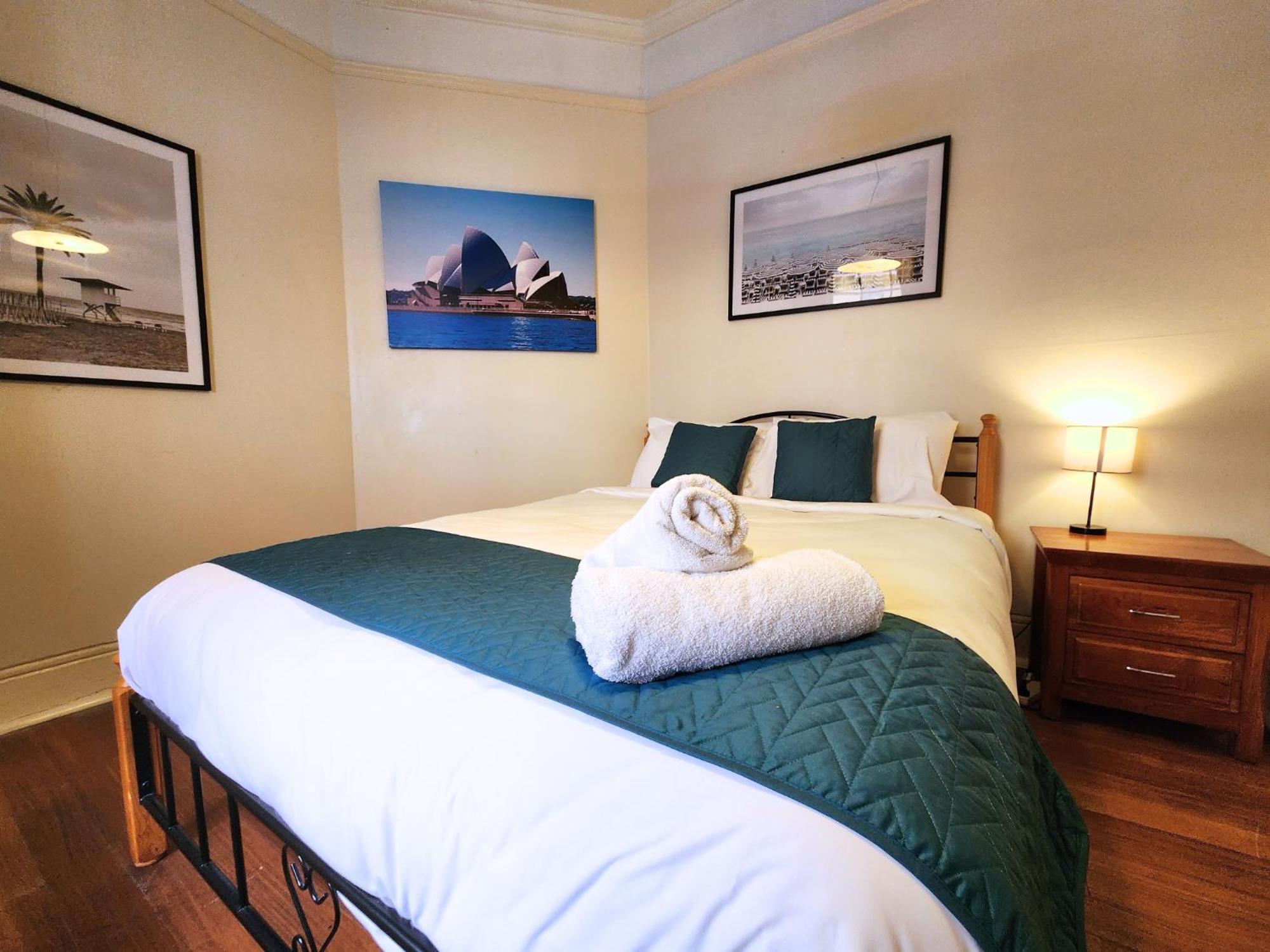 Discover The Rocks - Historical Terrace House Appartamento